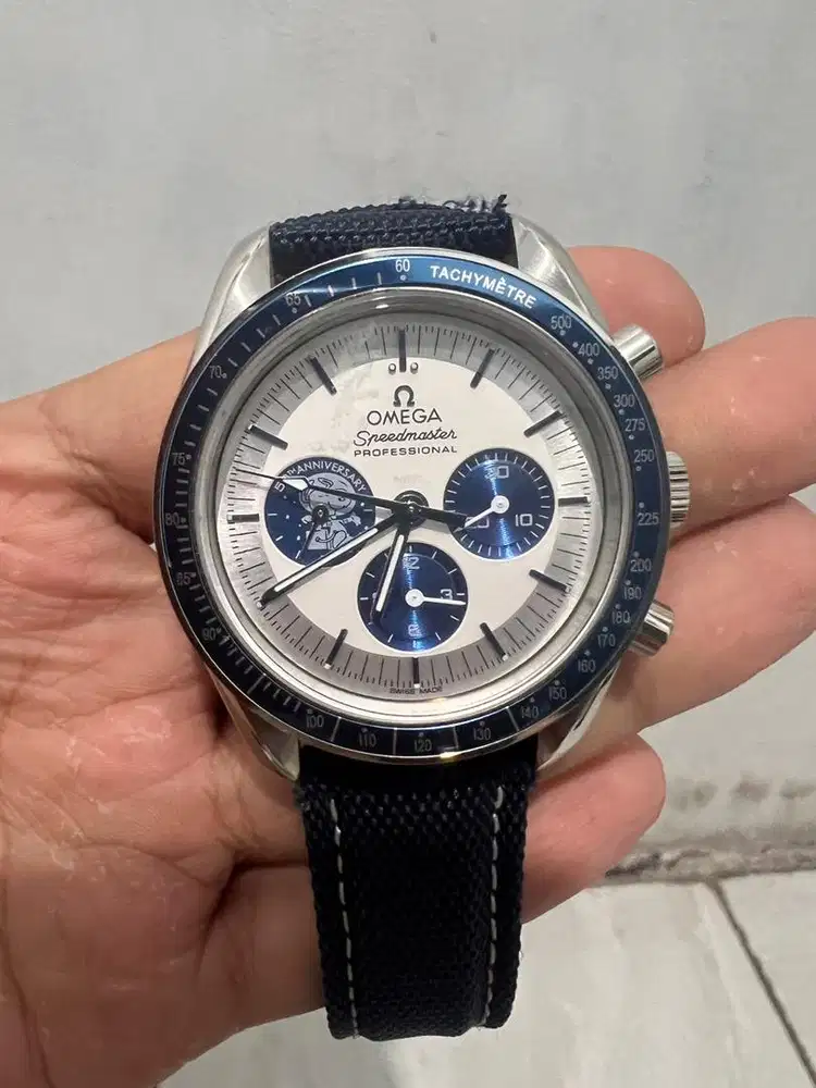 Jam tangan omega snoopy peria