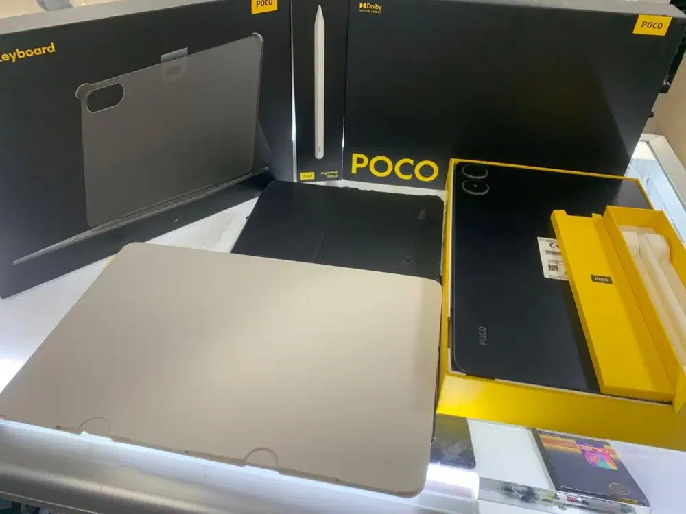 Poco Pad 2024 8/256gb with pen and keyboard