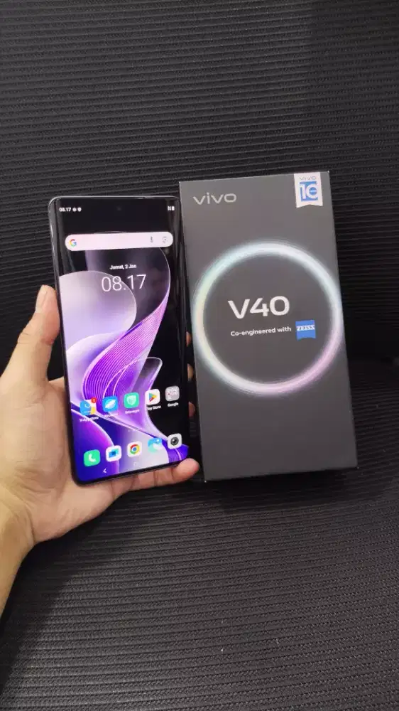 Vivo V40 5G Purple