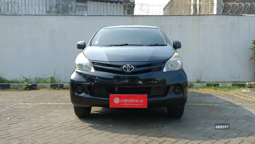 TOYOTA AVANZA E 1.3 AT 2014 HITAM