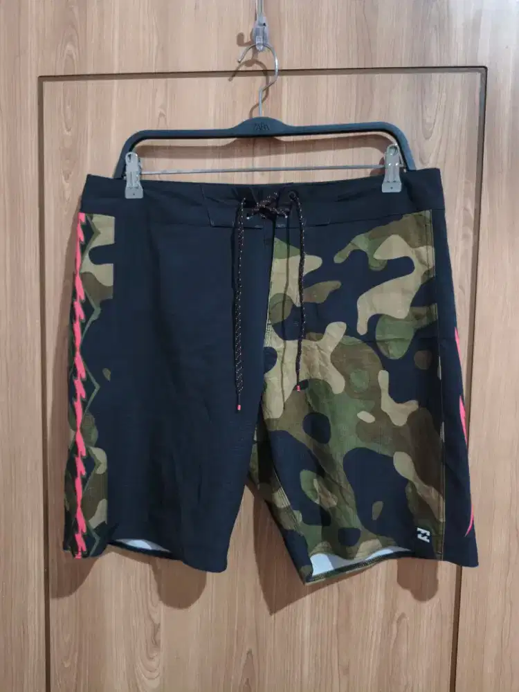 Celana pantai/santai Billabong orignal