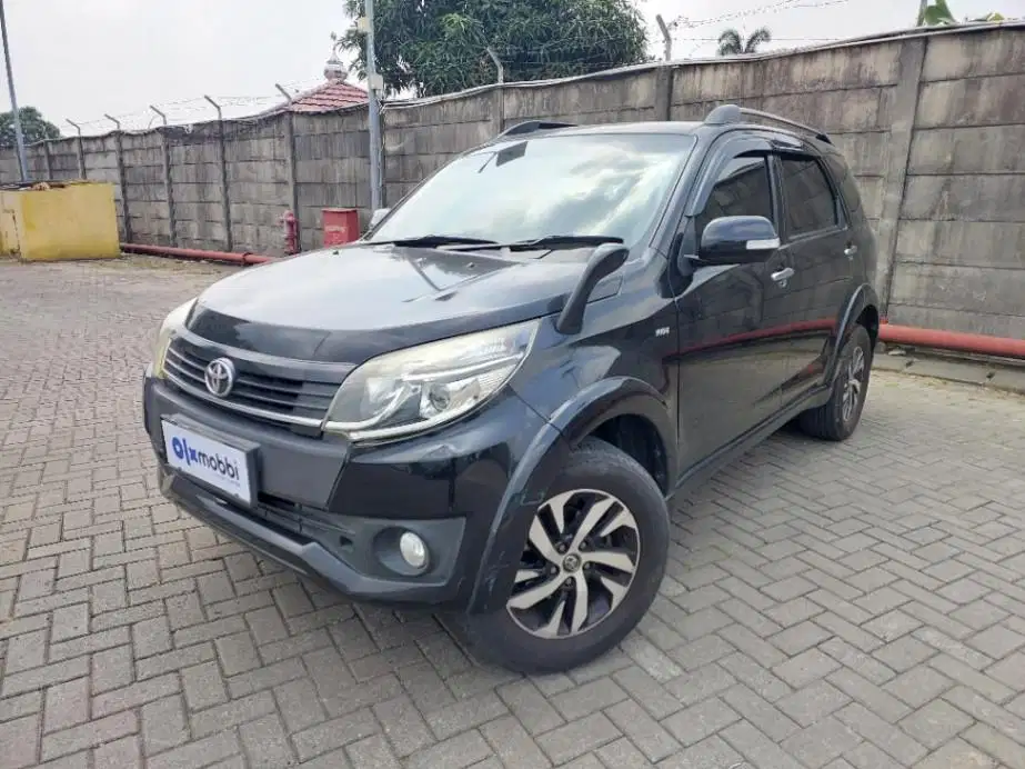 DP Murah Toyota Rush  1.5 G Bensin-AT 2017 Hitam