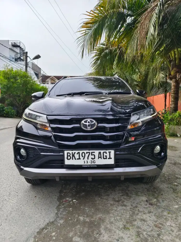 Toyota Rush 1.5 GR Manual Tahun 2025