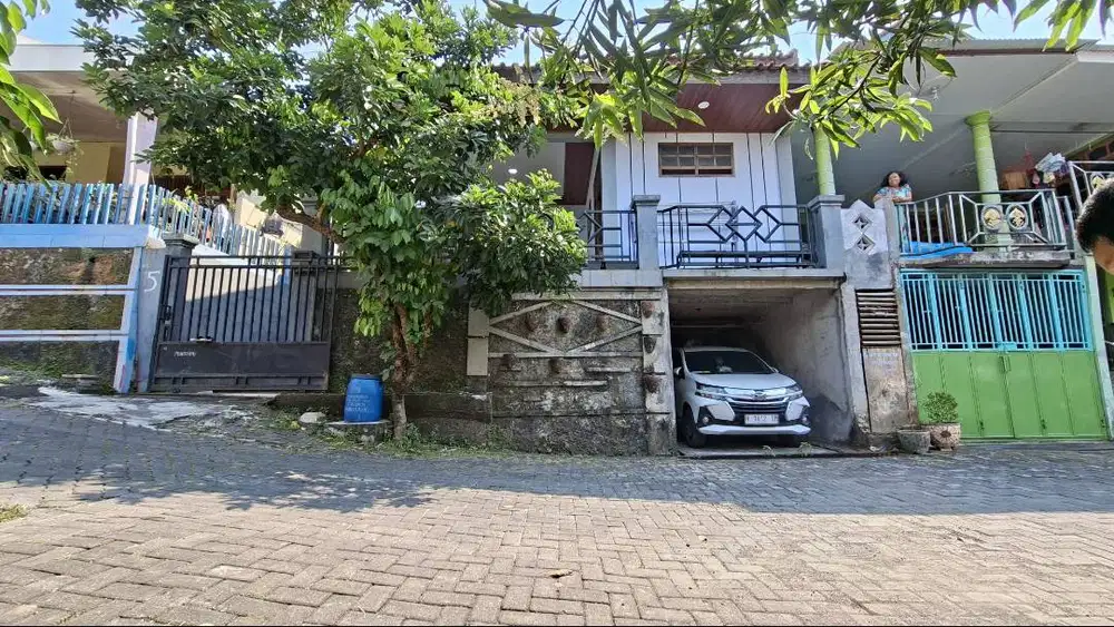 Rumah siap huni...lingkungan aman nyaman,strategis bebas banjir