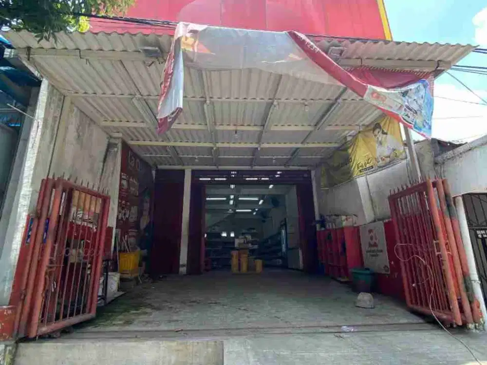 DI JUAL TOKO 2 LANTAI+ BASEMENT
LOKASI RAYA MANUKAN TAMA SURABAYA
