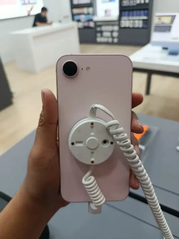 iPhone 17e (Promo cicilan bunga 0%)