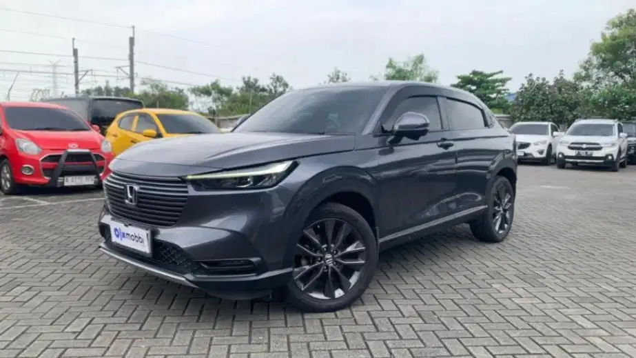 Cash dan Credit Honda HR-V AT 2023 RZD