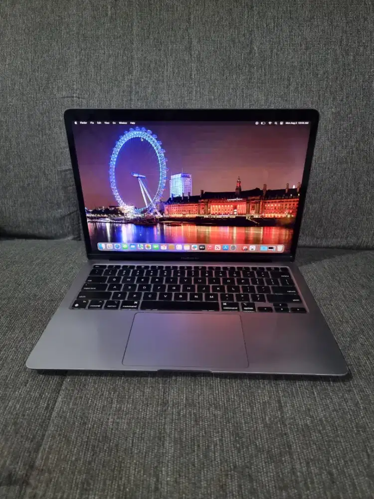 MacBook Air M1 Retina 13-inch, 2020
Chip Apple M1
Ram 16 GB
SSD 256 GB