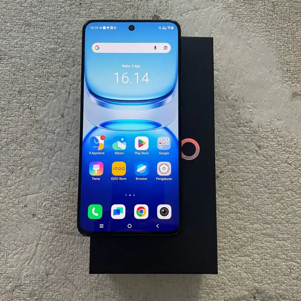 Iqoo Z10R 5G Warna Hitam 12/256GB