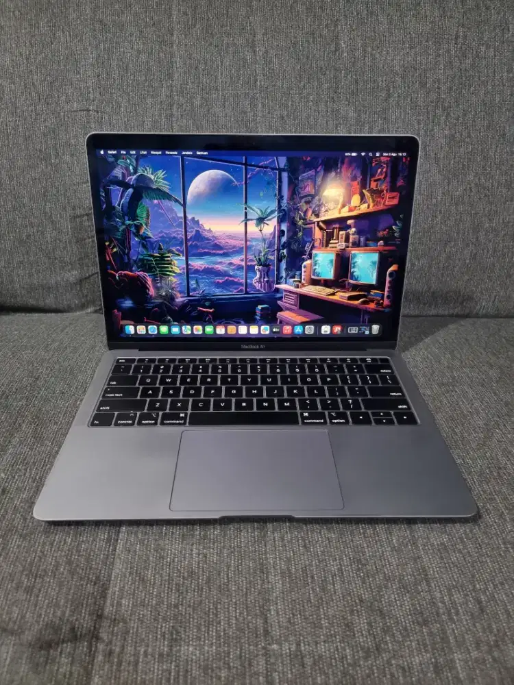 MacBook Air 13-inch,2019
Keyboard Nyala
Intel Core i5
Ram 8GB
SSD128GB