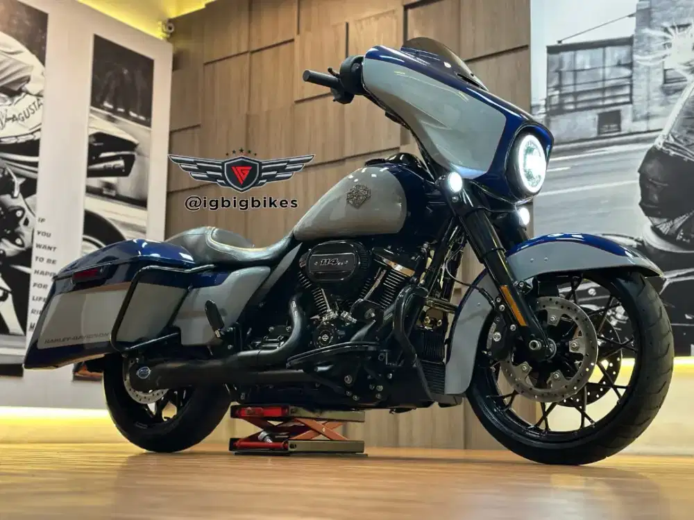 Harley Street glide Special 2023