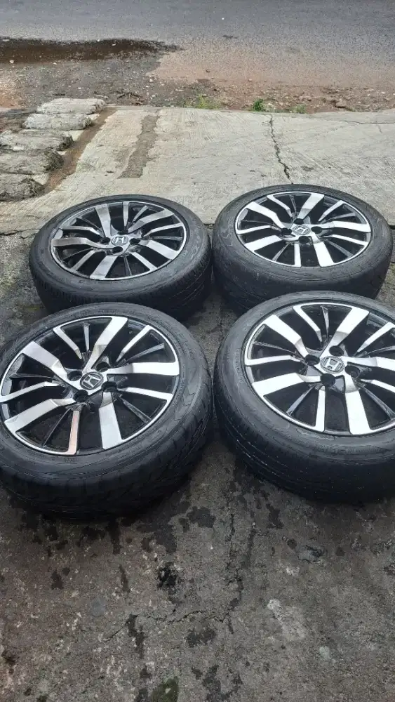 Velg dan ban city ring 16 cocok buat brio jazz city freed mobilio