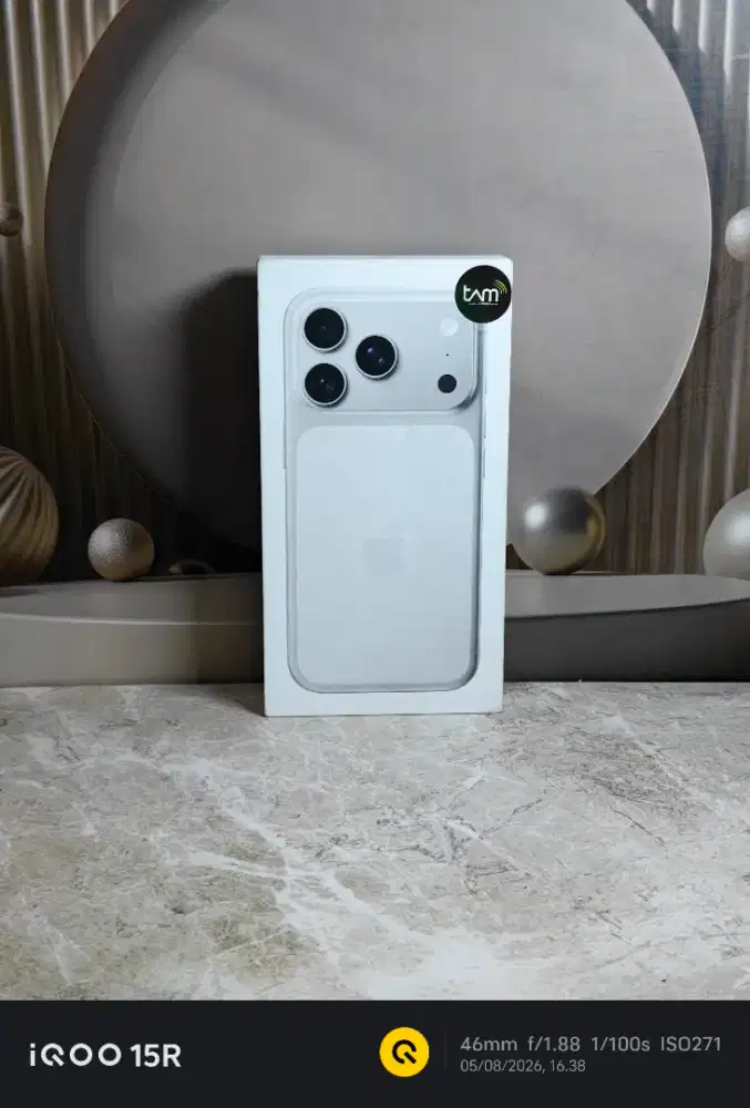 iphone 17 pro 256gb garansi ibox silver