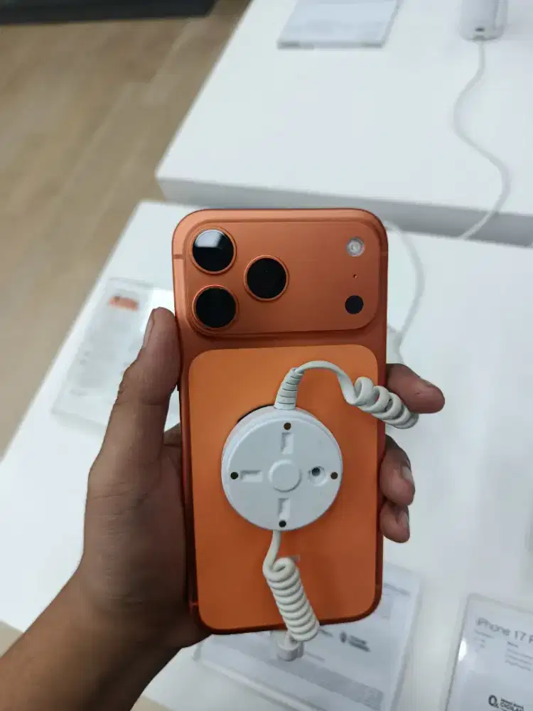 iPhone 17 Pro Max (Promo cicilan bunga 0%)