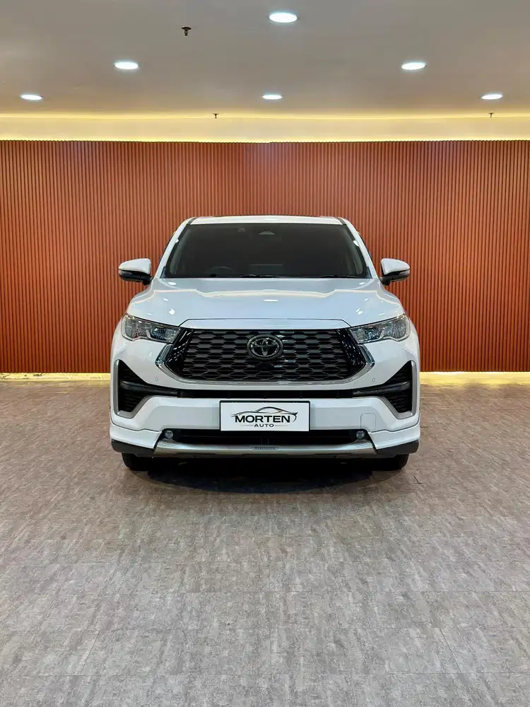 Toyota Innova Zenix Q Hybrid Modellista TSS