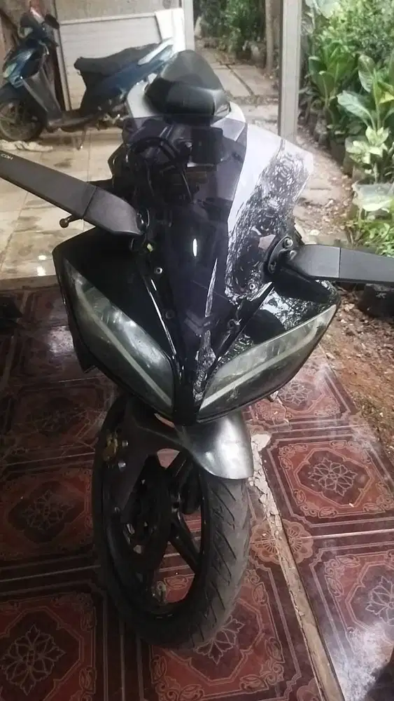 Yamaha r15 tahun 2015