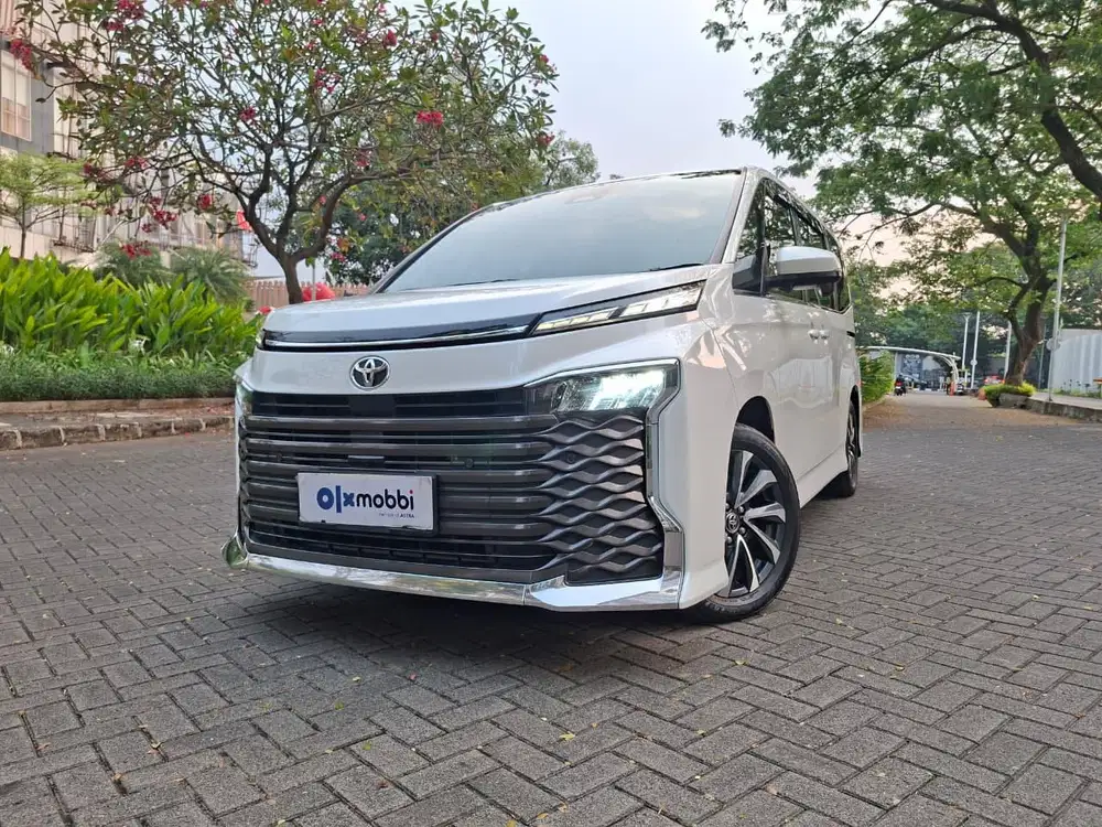 [TDP 5%] Toyota Voxy 2023 NXL