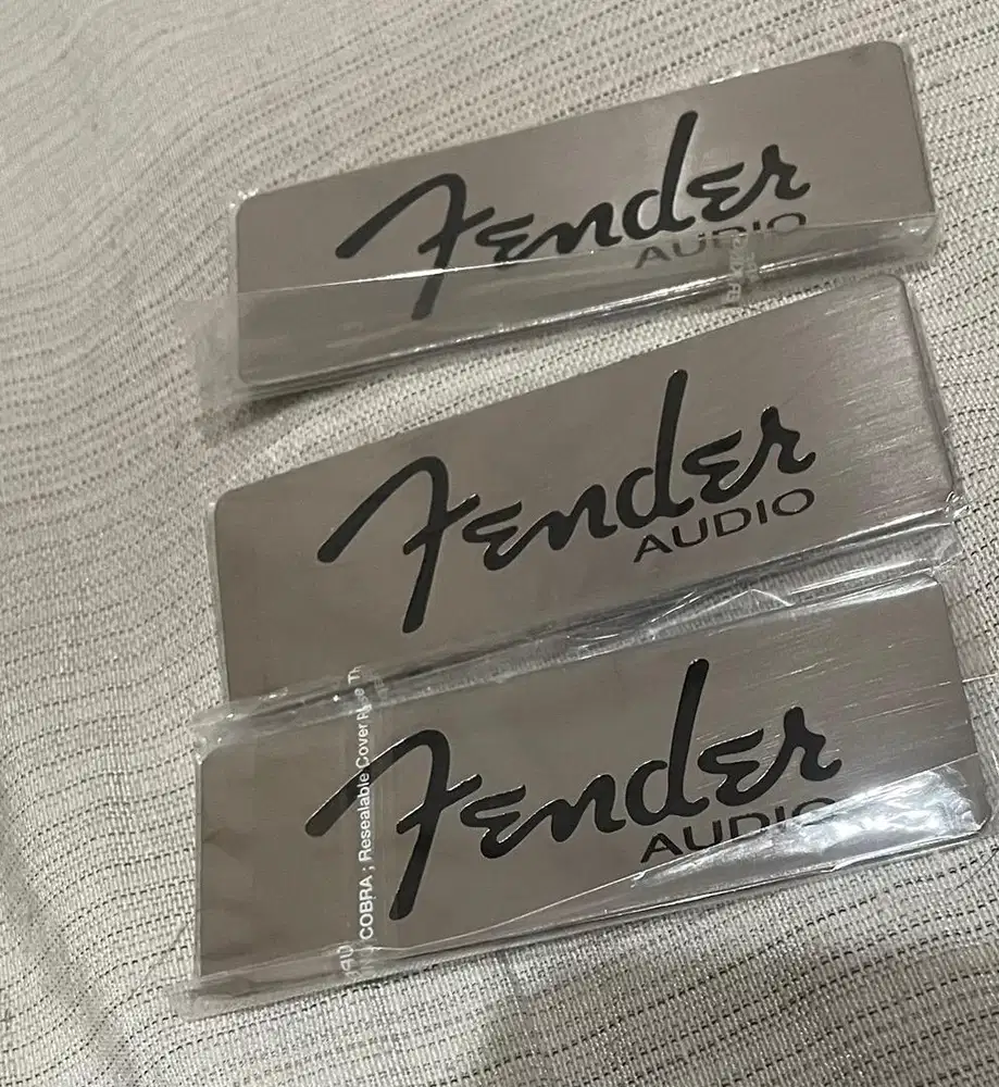 Emblem fender honda crv prestige