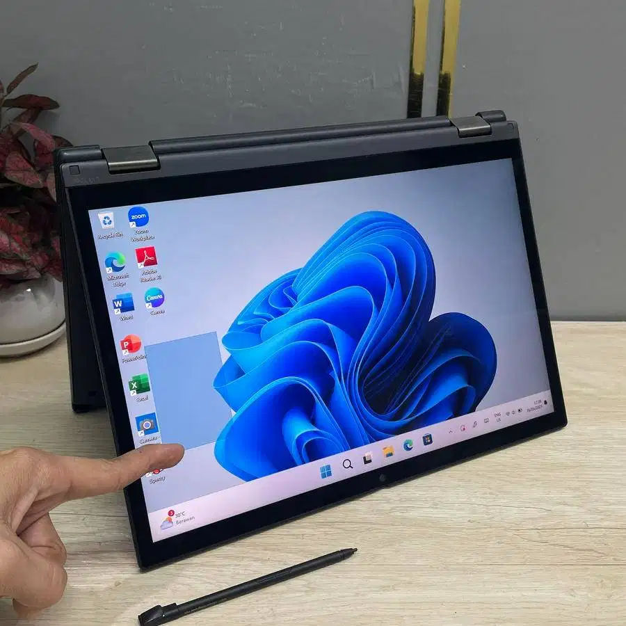LAPTOP SEKOLAH & KULIAH LENOVO YOGA R5-5675U 16/256 13IN TOUCH *ETM