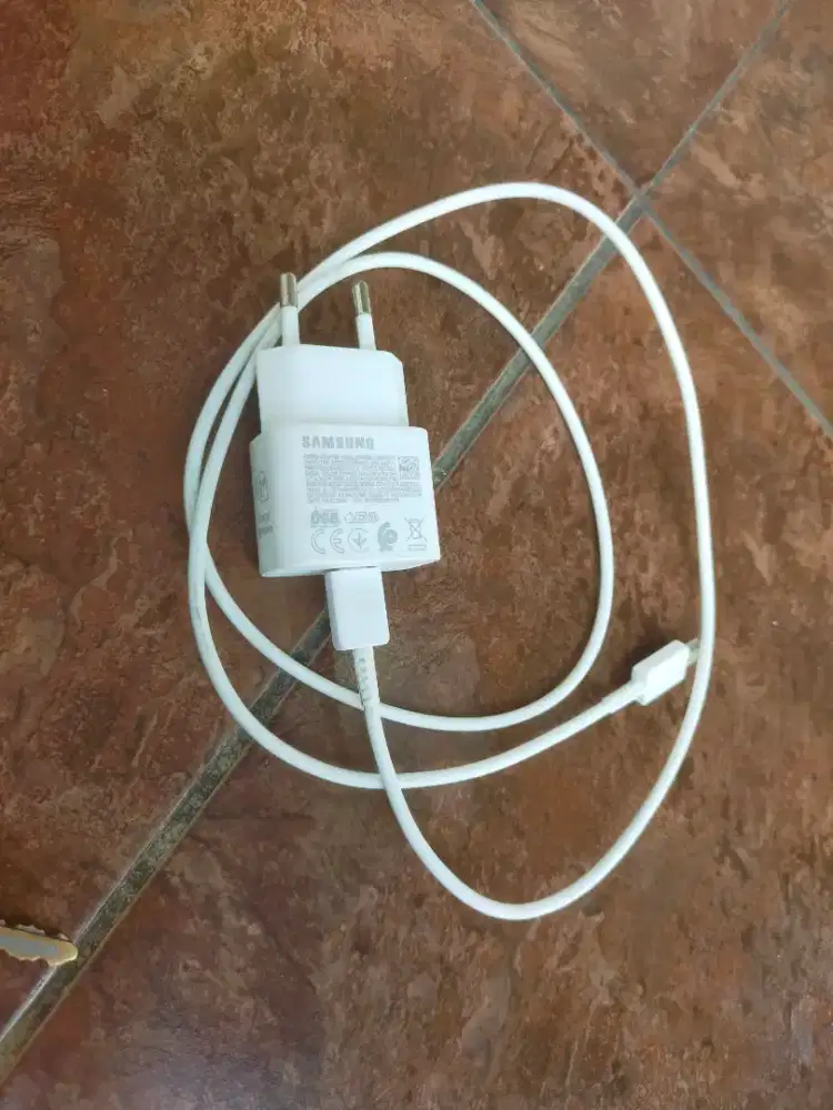 charger Samsung c to c ori