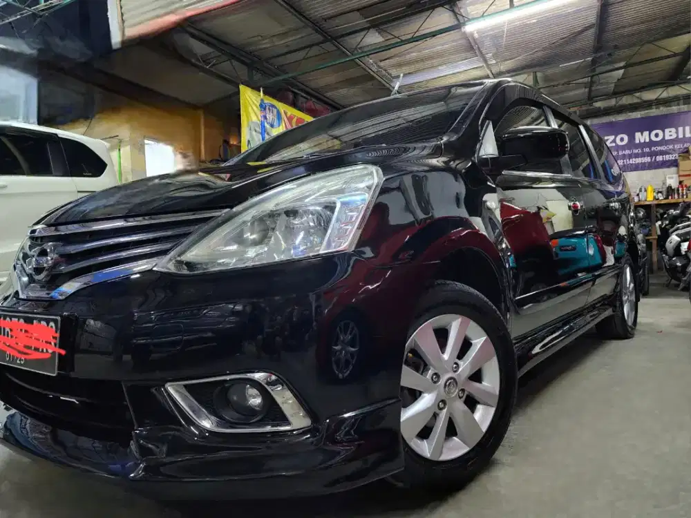 Grand Livina a/t 2017 Dp 8 jt