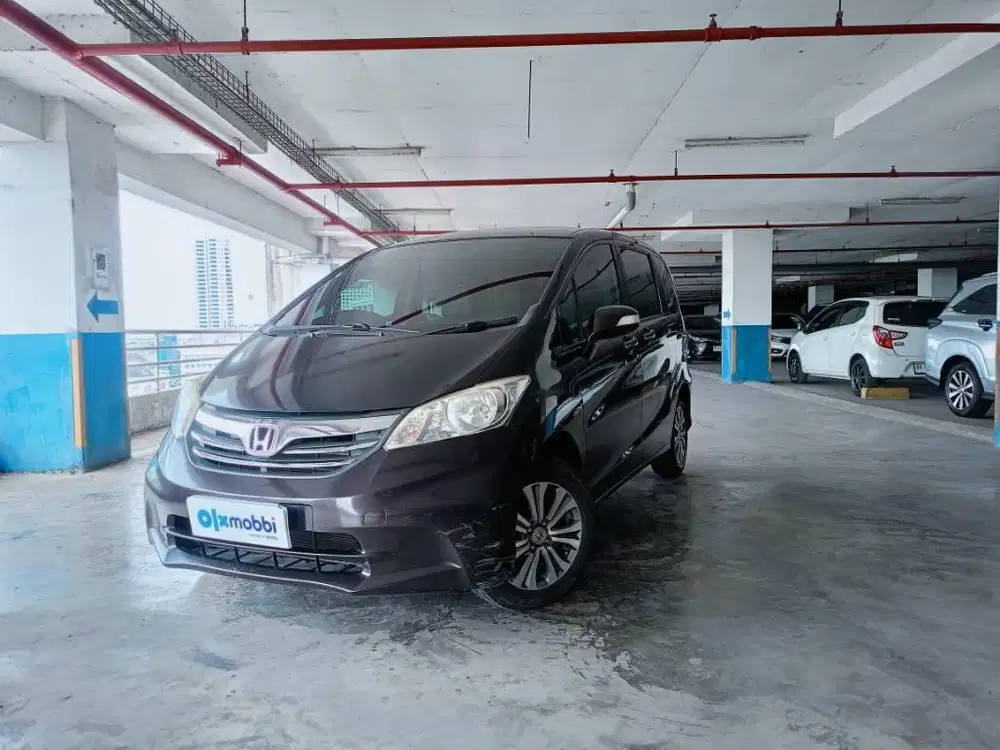 Honda Freed 1.5 E Bensin AT 2013