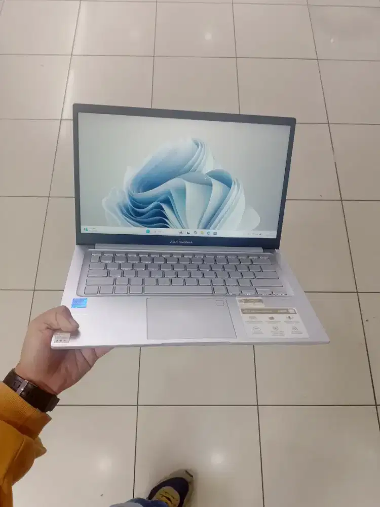 Laptop Asus Vivobook 14 A1404VA Intel Core i5 1335u Mullus
