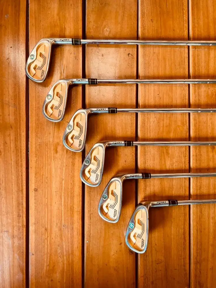 Stick golf iron set