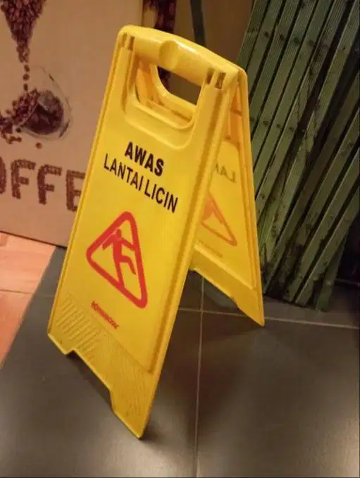 Papan Tanda Lantai Licin Krisbow