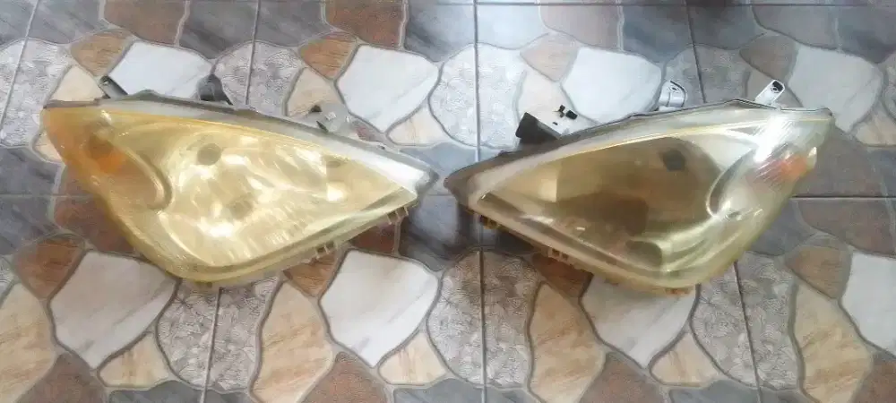 Headlamp Avanza Xenia