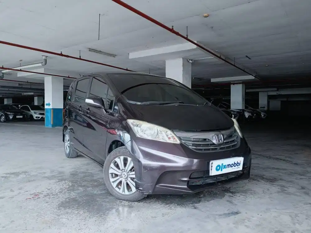 Honda Freed 1.5 E Bensin AT 2013 (ZL)