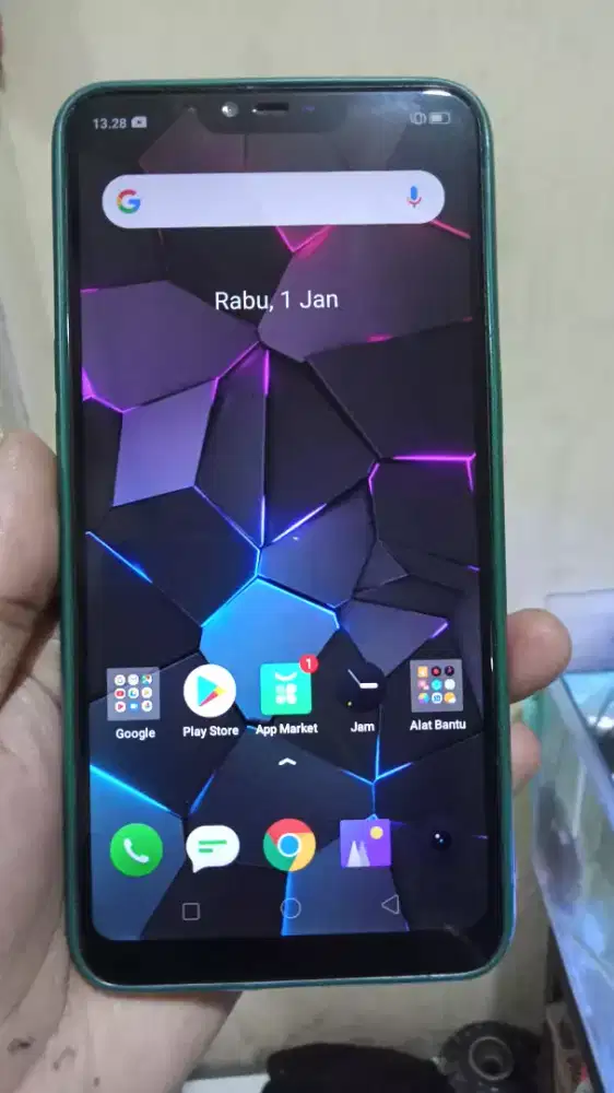 Realme C1 4G 2/32 layar 6.2 inchi mulus