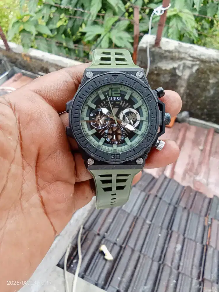 Jam Guess original terbaru