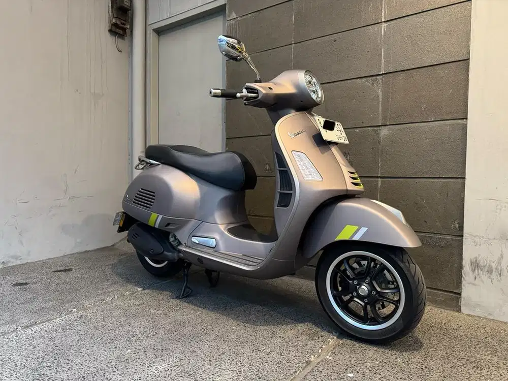 Vespa GTS 300 HPE Keyless
