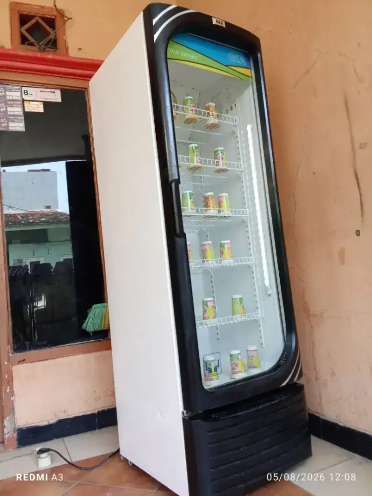 Showase gea jumbo mulus dingin banget