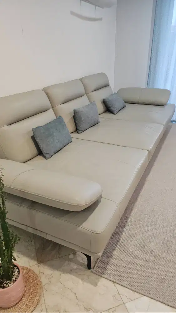 Cellini reather sofa truso