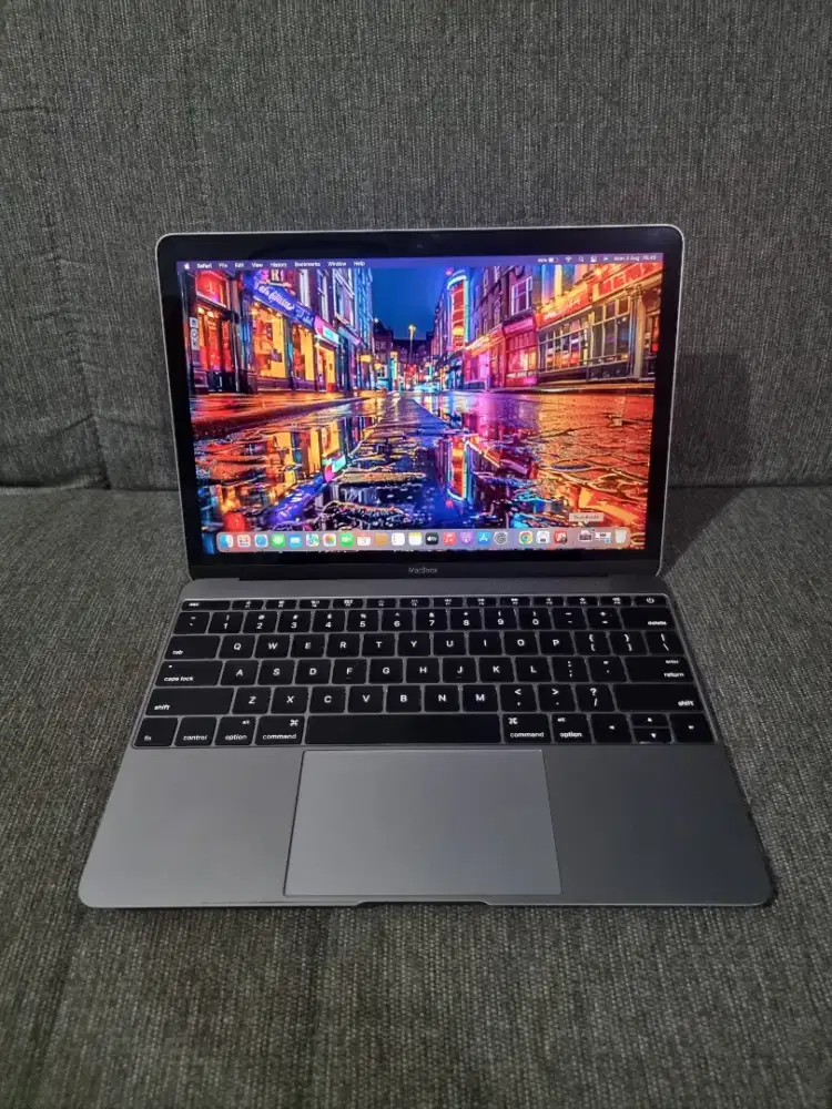 MacBook Retina 12-in,2016
Keyboard Nyala
Intel Core M5
Ram8GB
SSD512GB