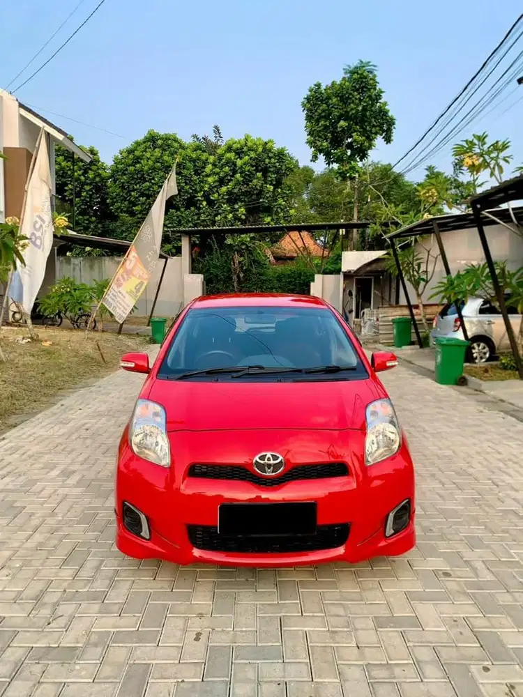 Toyota Yaris E At Merah Tahun 2012 Original Record Toyota Km Rendah