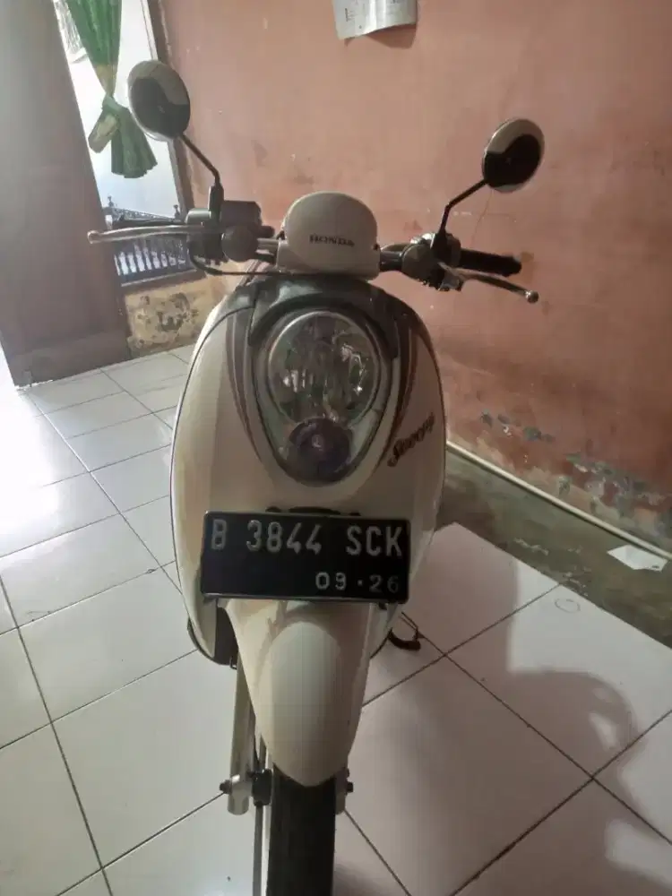 Scoopy 2011karbu siap pakai pajak on