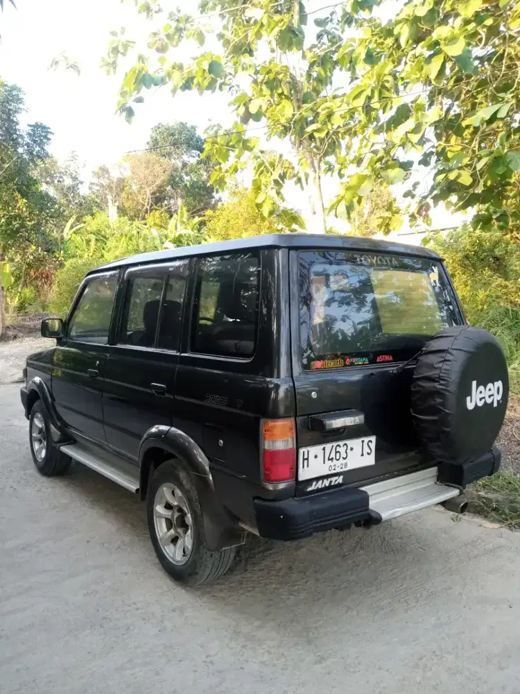 Kijang 94 RAIDER G