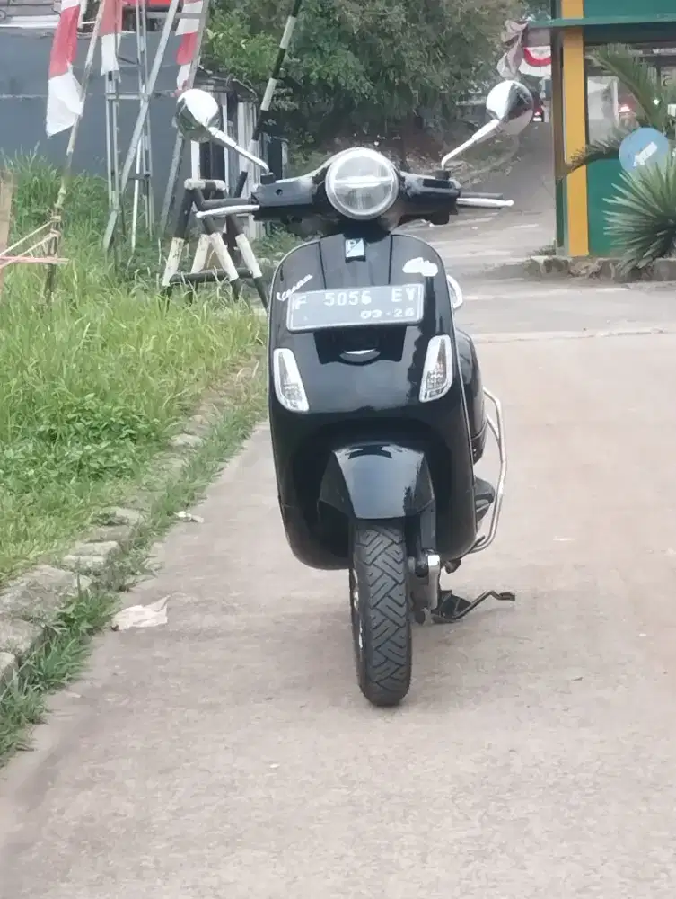 Piaggio LX Iget 125