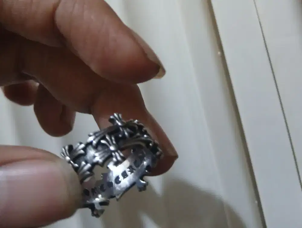 Cincin chromeheart
