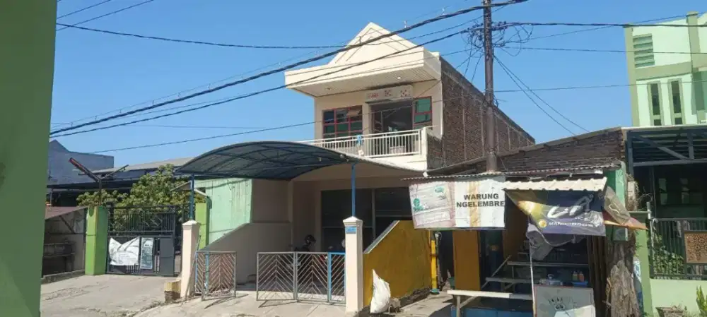 SIAP PAKAI BANGUNAN 2 LANTAI WARU SIDOARJO