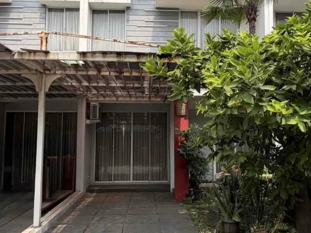 Dijual rumah dibawah harga pasaran di Cluster Grand Galaxy