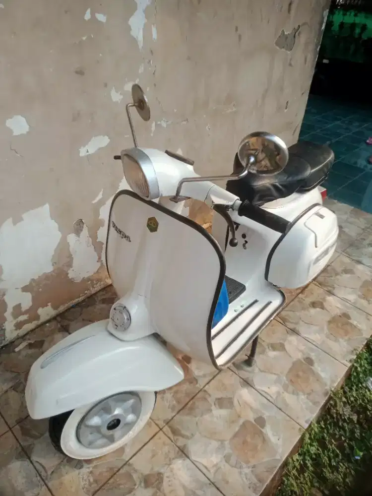 Vespa super cantik menarik