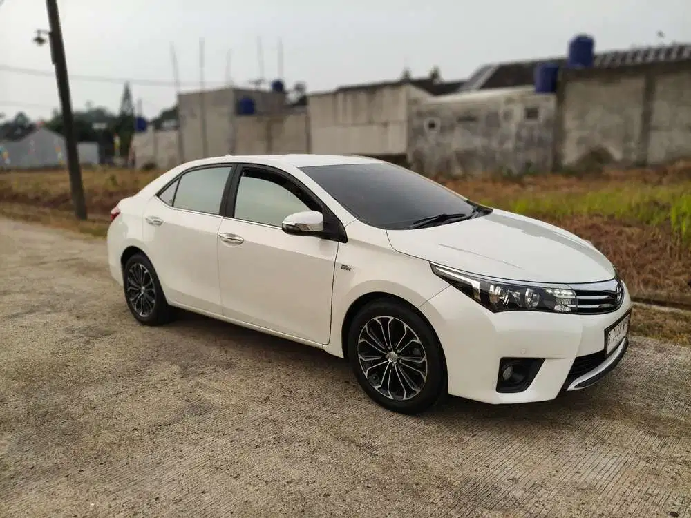 Toyota Corolla Altis 2016 Bensin