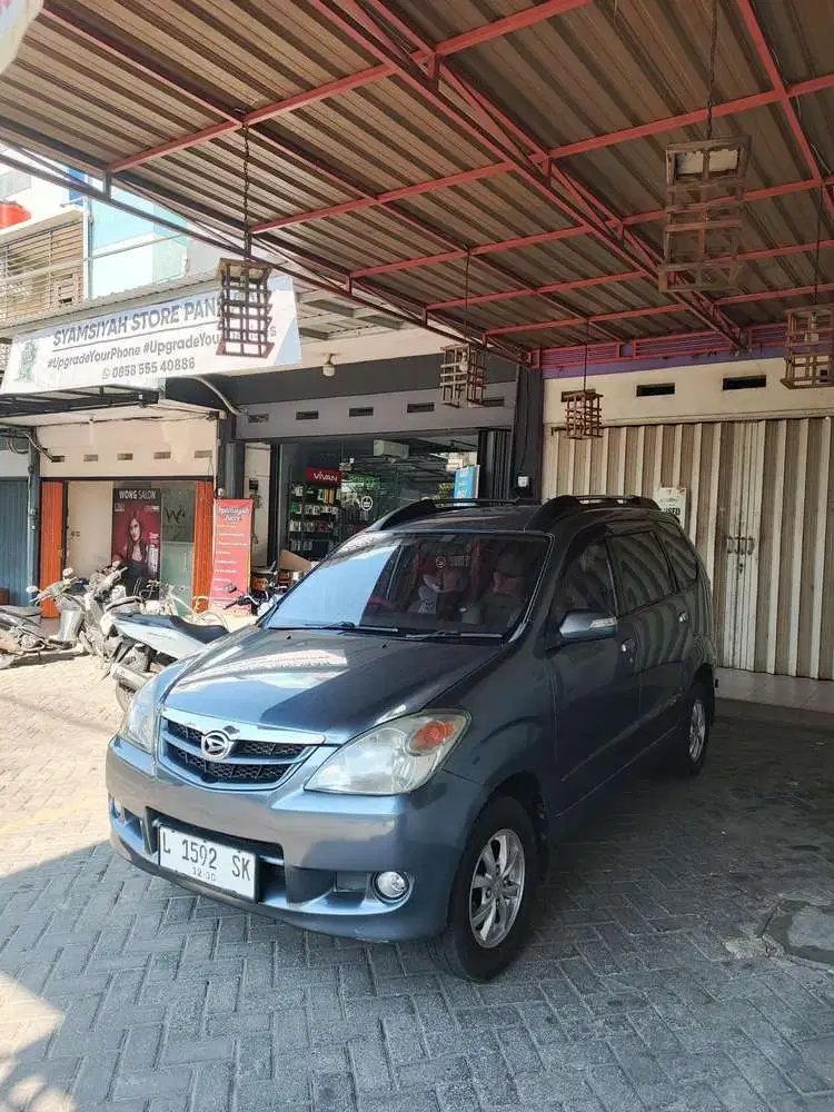Daihatsu Xenia 2010 Bensin