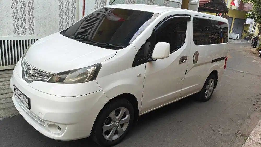 Nissan Evalia 2013 Bensin