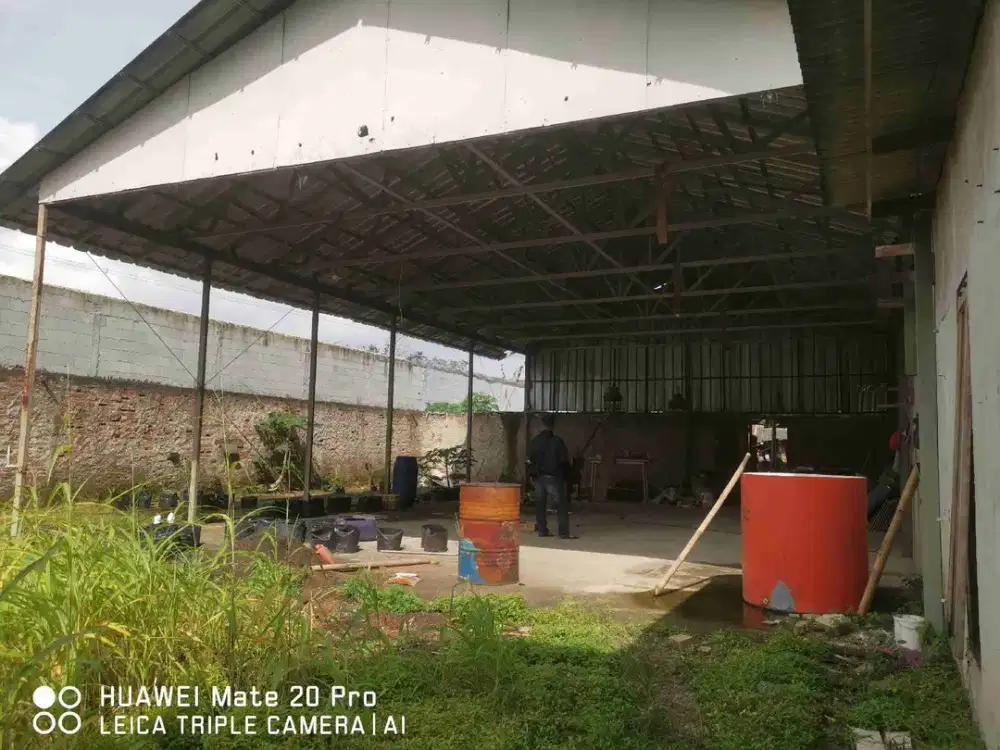 Dijual ex Gudang/Pabrik Furniture di Binong Tangerang