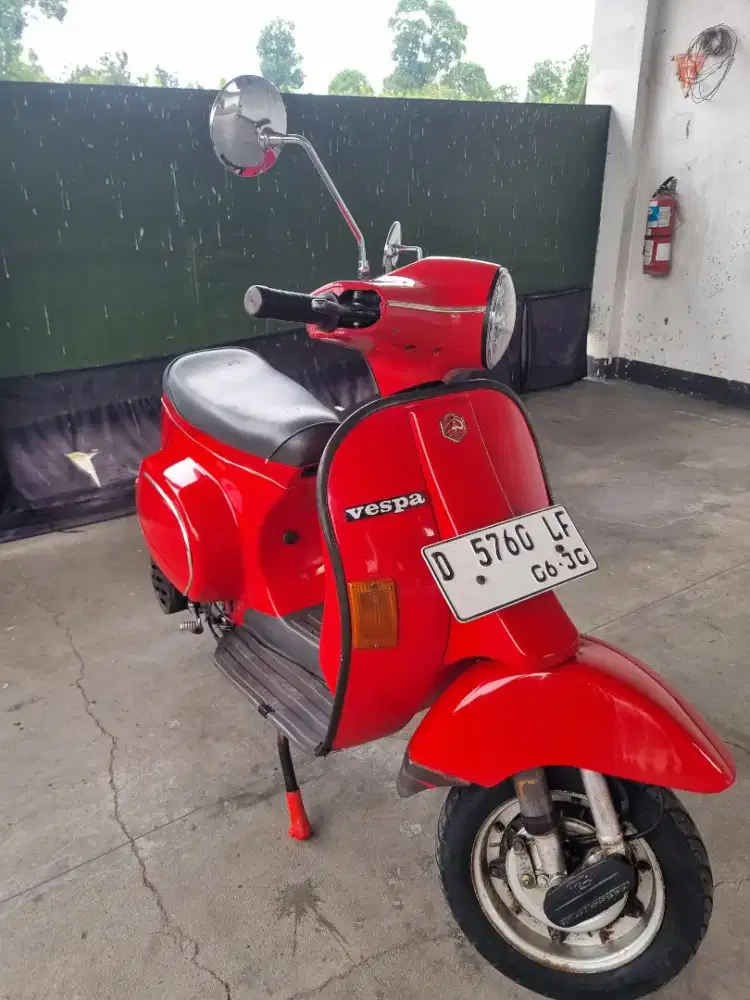 Vespa corsa 125 tahun 1995